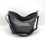 Tumbled leather shoulder bag with adjustable strap and chrome hardware_Black
