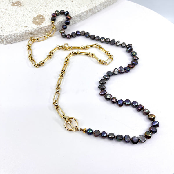22k Heavy GP Paperclip/Rolo Chain & FW Black Peacock Pearls_36" length