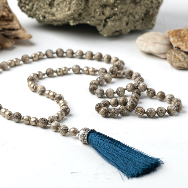 Knotted silk Mala Tribe 1 Necklace_closer look